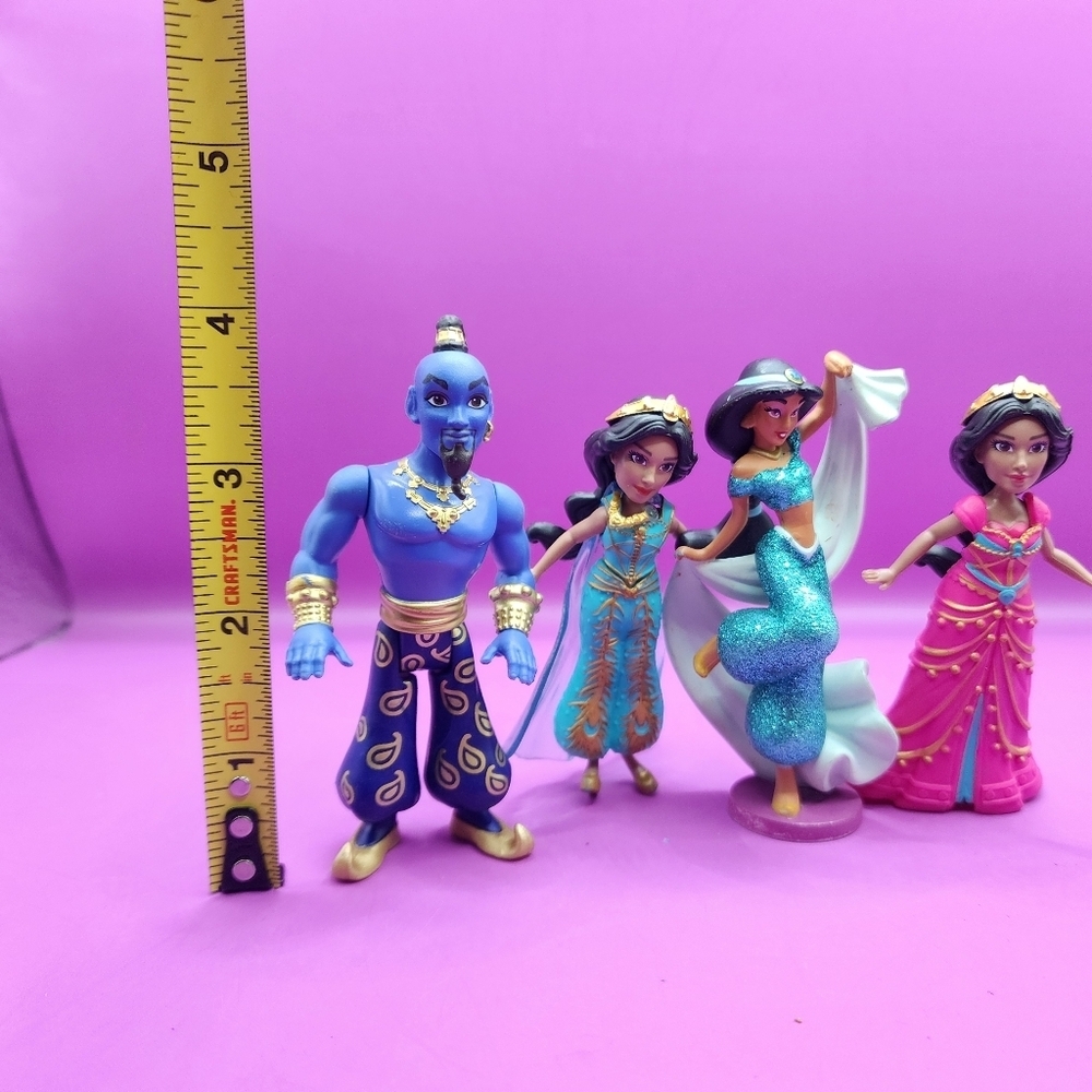 Disney Aladdin Lot Genie Jasmine Blue Pink 4 Inch Toy Figures - Picture 4 of 4